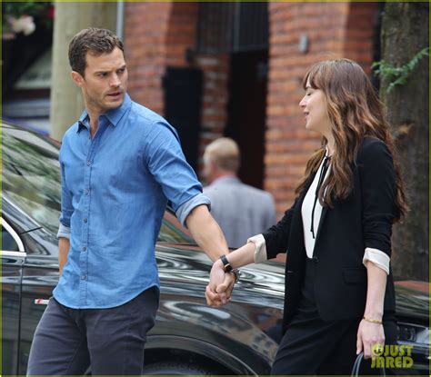 Jamie Dornan & Dakota Johnson Film New 'Fifty Shades' Scene with Brant ...
