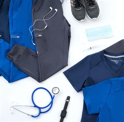 10 Best Scrub Brands 2024 - How to Pick the Best Scrubs?