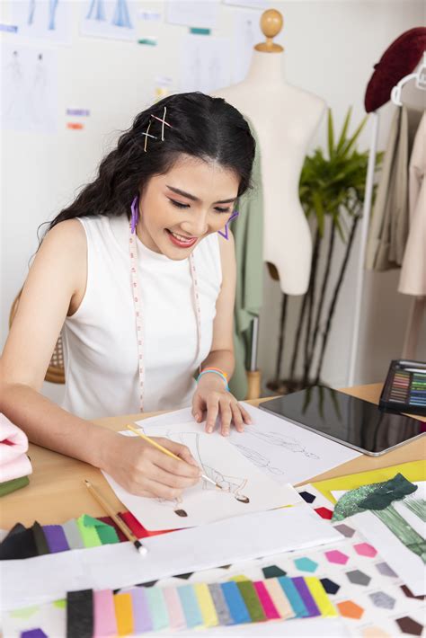 Brochure Design by Vertex Digital Media in Delhi/NCR | Brochure Design