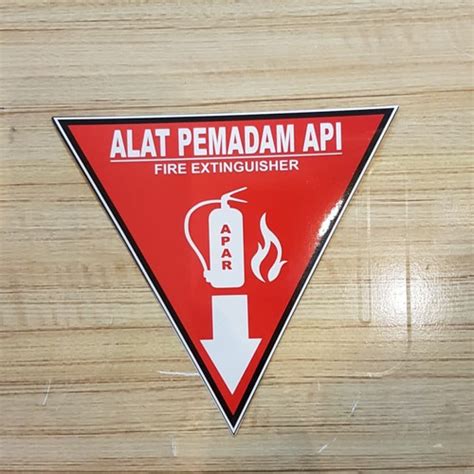Jual SIGN LABEL STICKER K3 RAMBU SAFETY SEGITIGA APAR - 15x15 - Jakarta ...