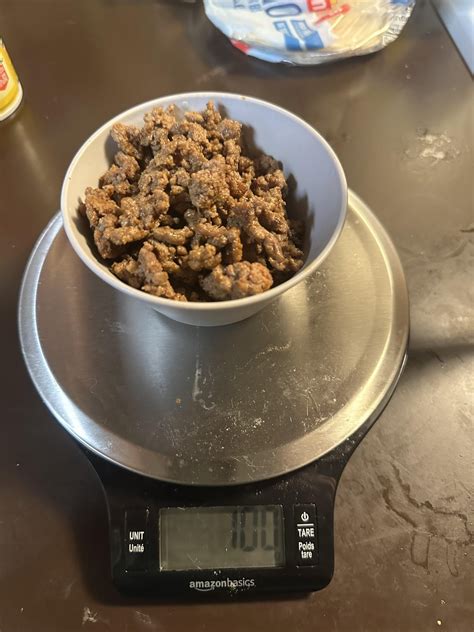93/7 Lean ground beef, pan cooked, 100 grams : r/caloriecount