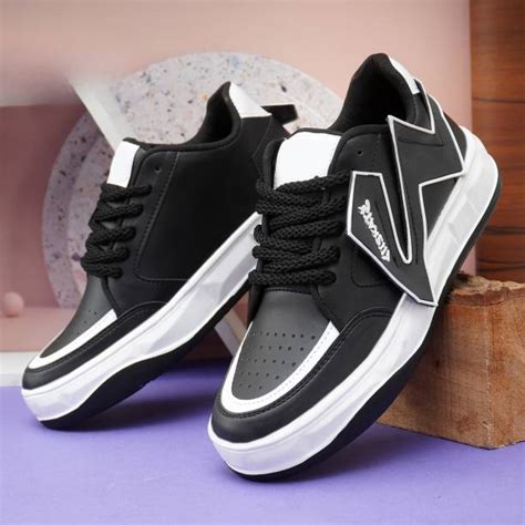 Black Sports Shoes - Buy Black Sports Shoes online at Best Prices in ...