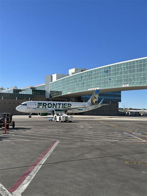 Frontier Offering Free Carry-on Bags for September Flights