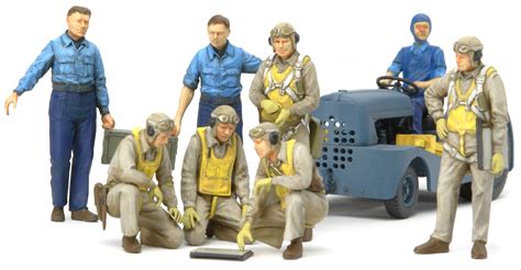 Buy Tamiya Models World War II US Navy Pilots with Moto-Tug Online at ...
