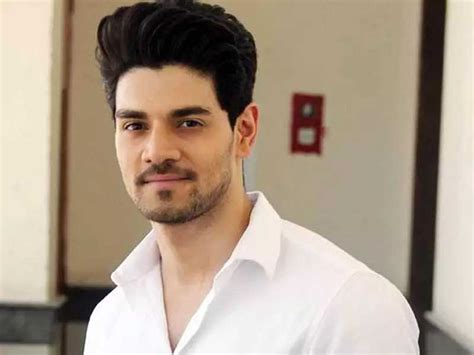 Sooraj Pancholi Biography Movies Awards Net Worth Girlfriend