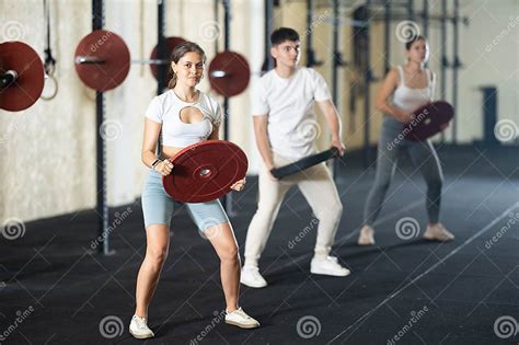 People Doing Sports 的图像结果