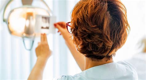 What is an Endodontist? | 949-622-0055