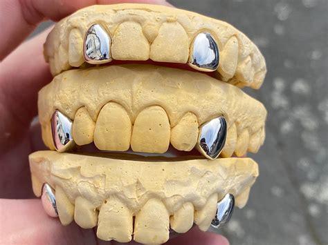 925 Sterling Silver Tooth Cap Grillz - Etsy UK in 2023 | Grillz, Silver ...