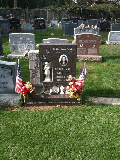 Nicole Carol Miller (1980-2001) - Find a Grave Memorial