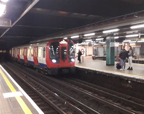 MOORGATE TUBE STATION (2026) All You Need to Know BEFORE You Go (with ...