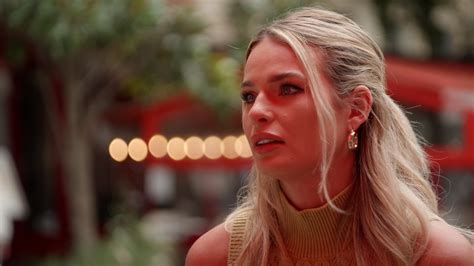 Watch Siesta Key Season 4 Episode 18: Deux Chardonnay - Full show on ...