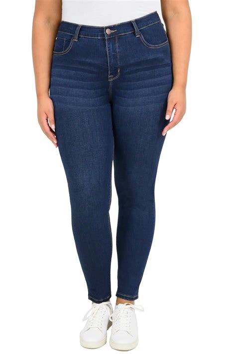 Curve Appeal | Essential Skinny Jeans | HauteLook