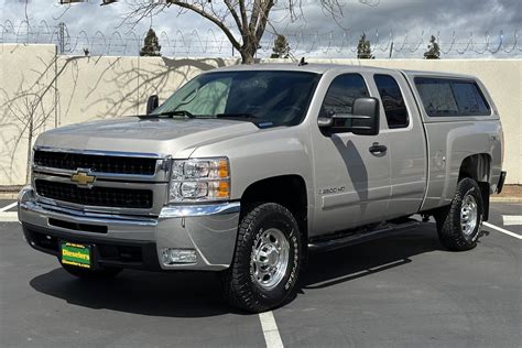 31k-Mile 2008 Chevrolet Silverado 2500HD LT Extended Cab Duramax 4x4 ...