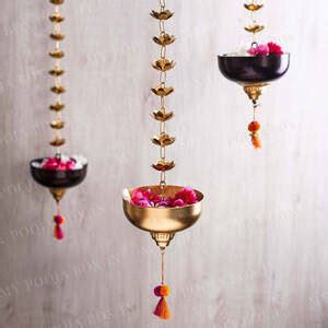 Gift Ideas for Navratri Celebrations at Home