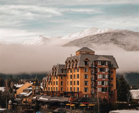 SUNDIAL HOTEL (Whistler) - Hotel Reviews, Photos, Rate Comparison ...