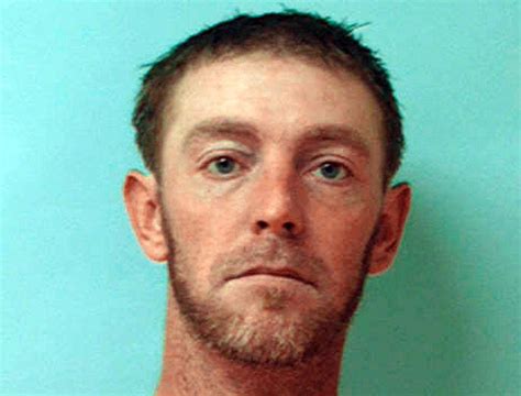 Police searching for escaped inmate, say he's suspected in killing near ...