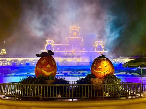 Mickey’s Not-So-Scary Halloween Party 2025 Dates Are Here!
