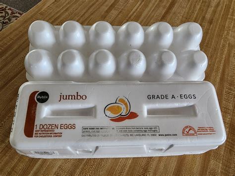 12 Publix Styrofoam 1 Dozen Jumbo Egg Cartons For Crafts or Eggs | eBay