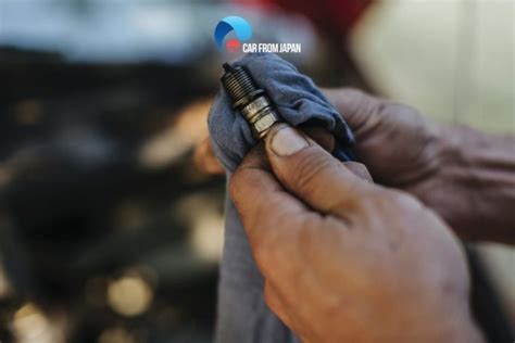 How to Fix Spark Plug Threads 的图像结果