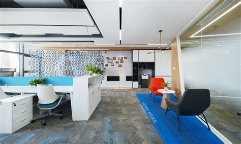 时尚简约办公室装修设计案例效果图_岚禾办公空间设计