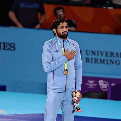 #ETimesCelebTracker: From Disha Patani to Hofit Golan—here are today's ...