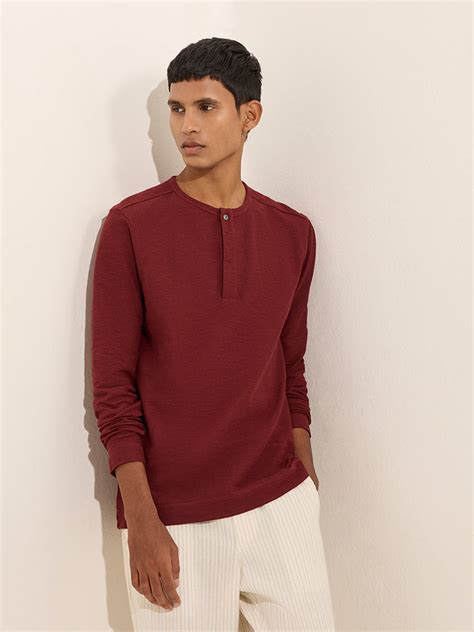 Buy ETA Maroon Solid Slim-Fit Cotton T-Shirt from Westside