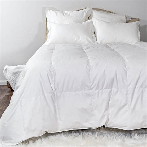 AmeriDown Light Warmth Elite Down Comforter, White, Full/Queen Size ...
