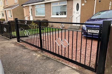 Metal Gates | Wrought Iron Gates | Glasgow | Airdrie | East Kilbride ...