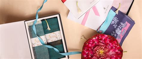 The Yarn Story | Scarves, Stoles, Pocket Squares & More