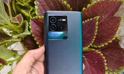 iQOO Neo 6 5G First Impression: Premium Looks, Impressive Performance ...