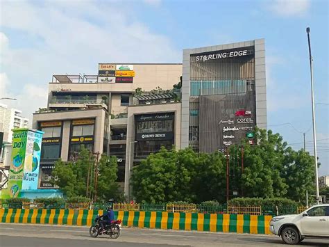 Sector 140 Noida Locality Guide