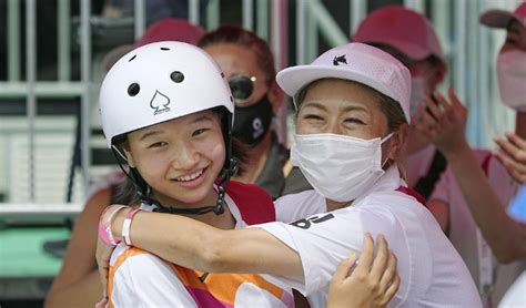 13-Jährige wird Japans bisher jüngste Goldmedaillengewinnerin