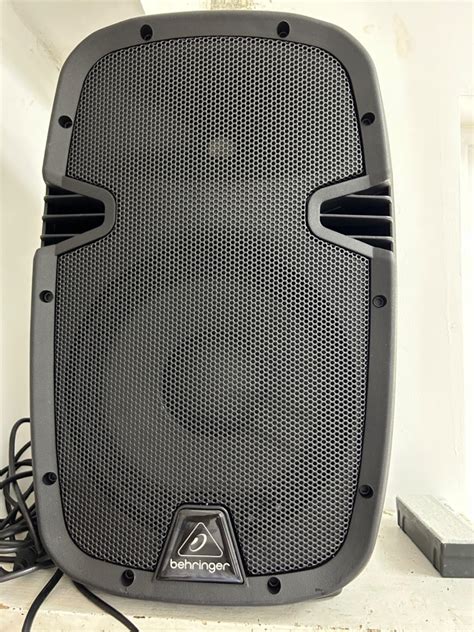 Behringer PK110A Active 350-Watt 10" PA Speaker System with Built-in ...