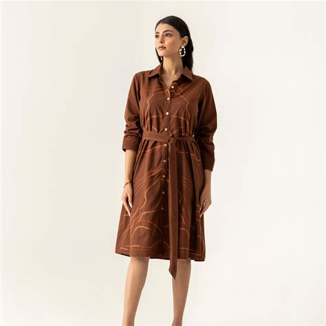 BROWN FLORAL APPLIQUE COTTON SHIRT DRESS WITH TIE UP BELT – K.Anshika