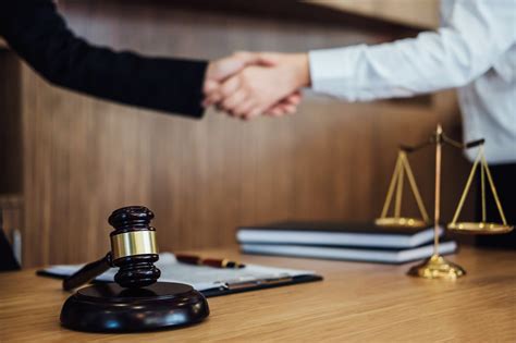 A Guide to Hiring a Attorney When Charged With Grand Larceny