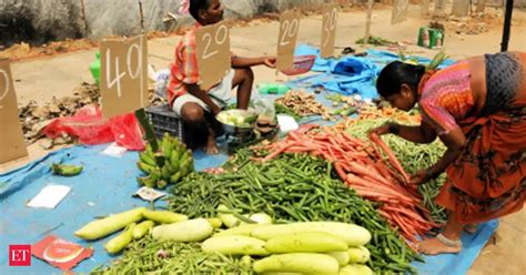 Prices of agri-commodities shoot up in Kolkata amid stir over amended ...