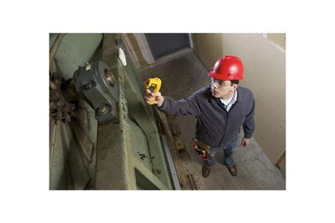 Mini Infrared Thermometer | Fluke 62 MAX IR Thermometer | Fluke