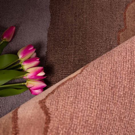 Georgie Hand Tufted Woollen Rug – Obeetee Retail Pvt. Ltd.