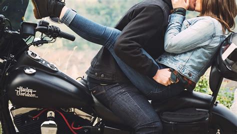 Download Couple Biker Pictures | Wallpapers.com
