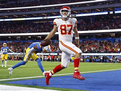 The Monday After: Chiefs Travis Kelce now best NFL tight end ever ...