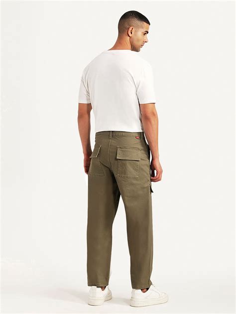 Men's Olive Straight Fit Mid Rise Commuter Cargos – Levis India Store