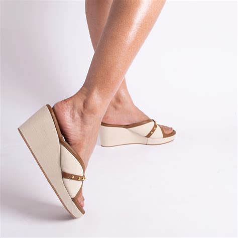 Canvas Rivet Tan Wedges – The CAI Store