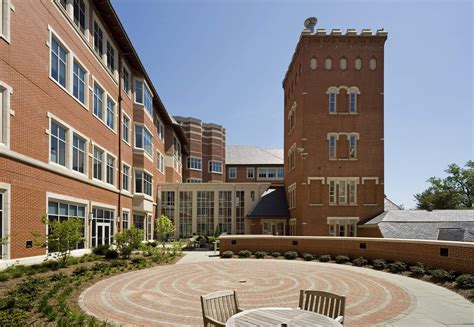 The Harry and Jeanette Weinberg Building — Robert A.M. Stern Architects ...