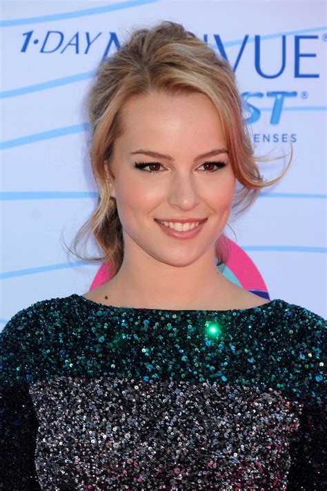 Bridgit Mendler Library 的图像结果