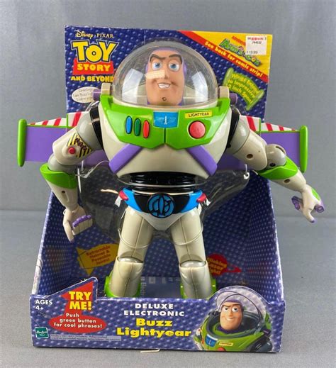 Disney Pixar Toy Story 4 Buzz Lightyear with Visor Figure | Walmart Canada