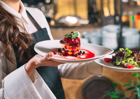 Waiter 的图像结果