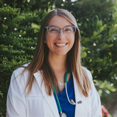 Dr. Crystal Kroes | Gill Bright Animal Hospital