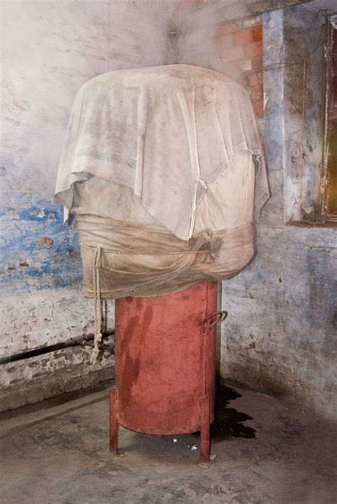 D'source Making Process | Screen Printing - Varanasi | D'Source Digital ...