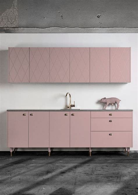 Pin by Sandra Liao on Strathmore Living | Kitchen wallpaper, Budget ...