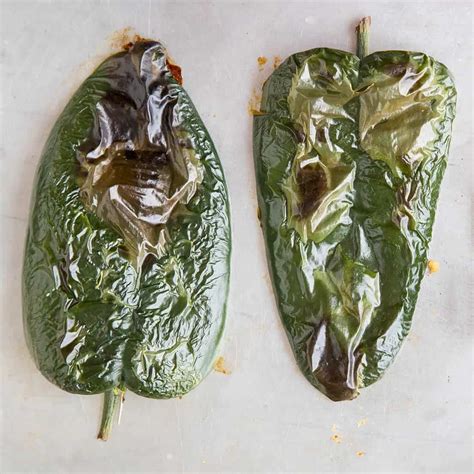 How to Roast Poblano Peppers - Chili Pepper Madness